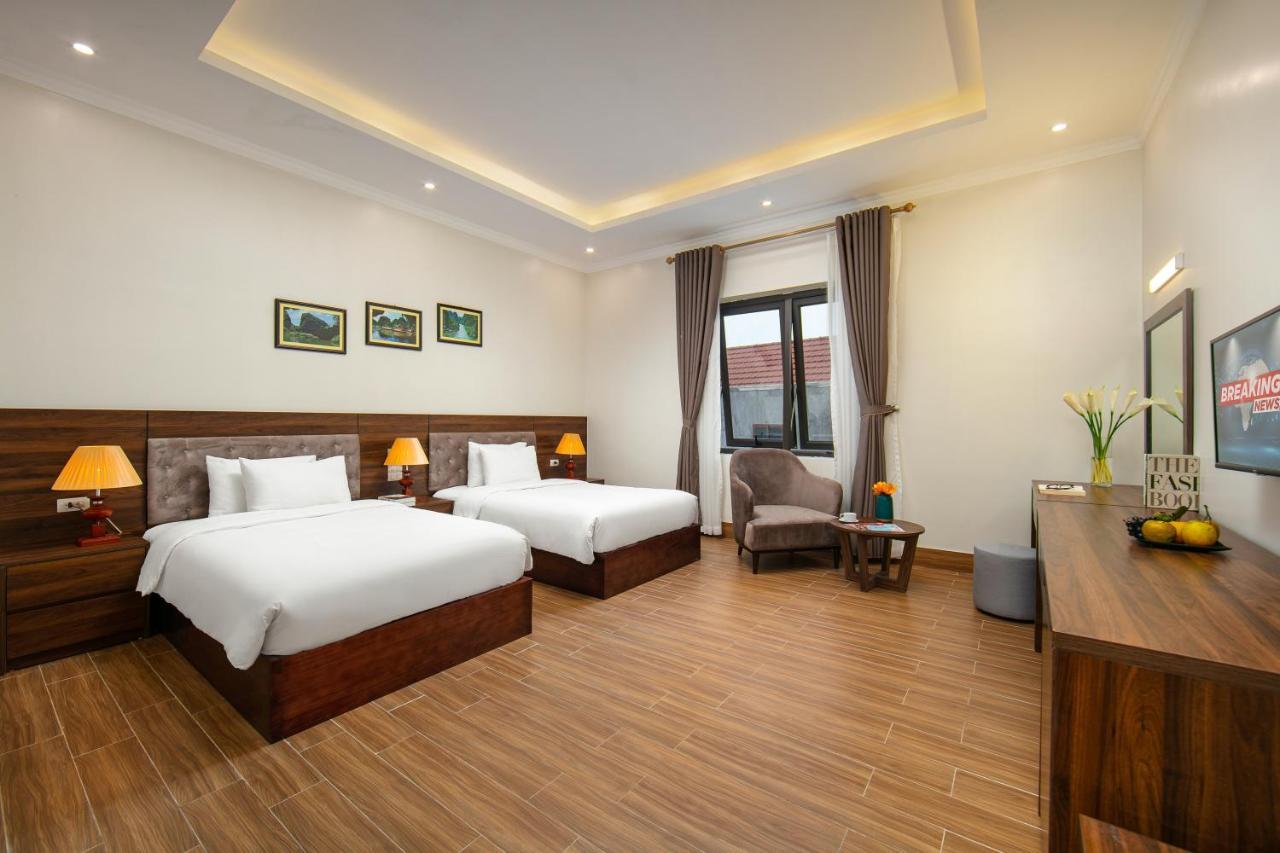 Nam Hoa Hotel Ніньбінь Екстер'єр фото