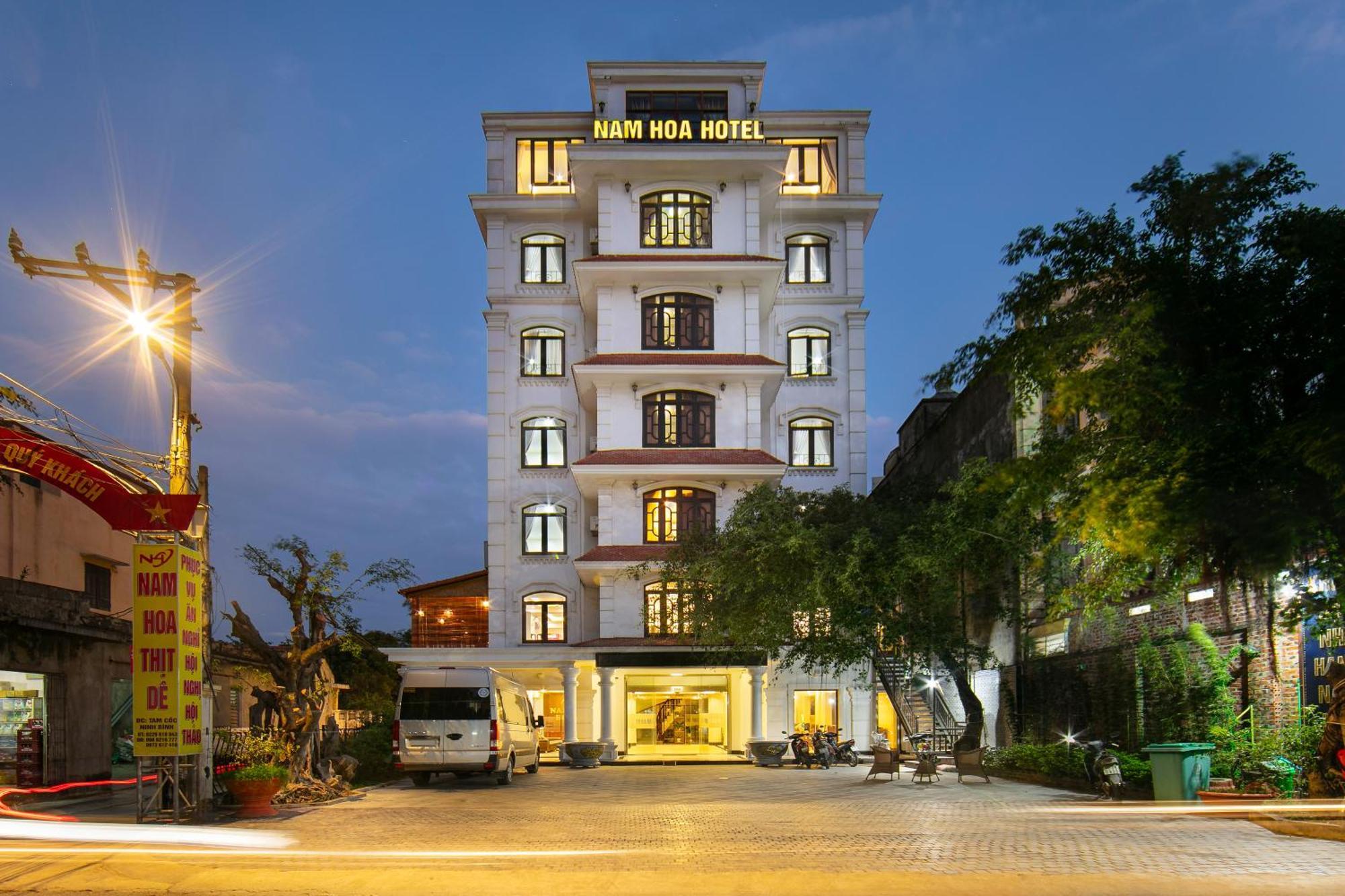 Nam Hoa Hotel Ніньбінь Екстер'єр фото